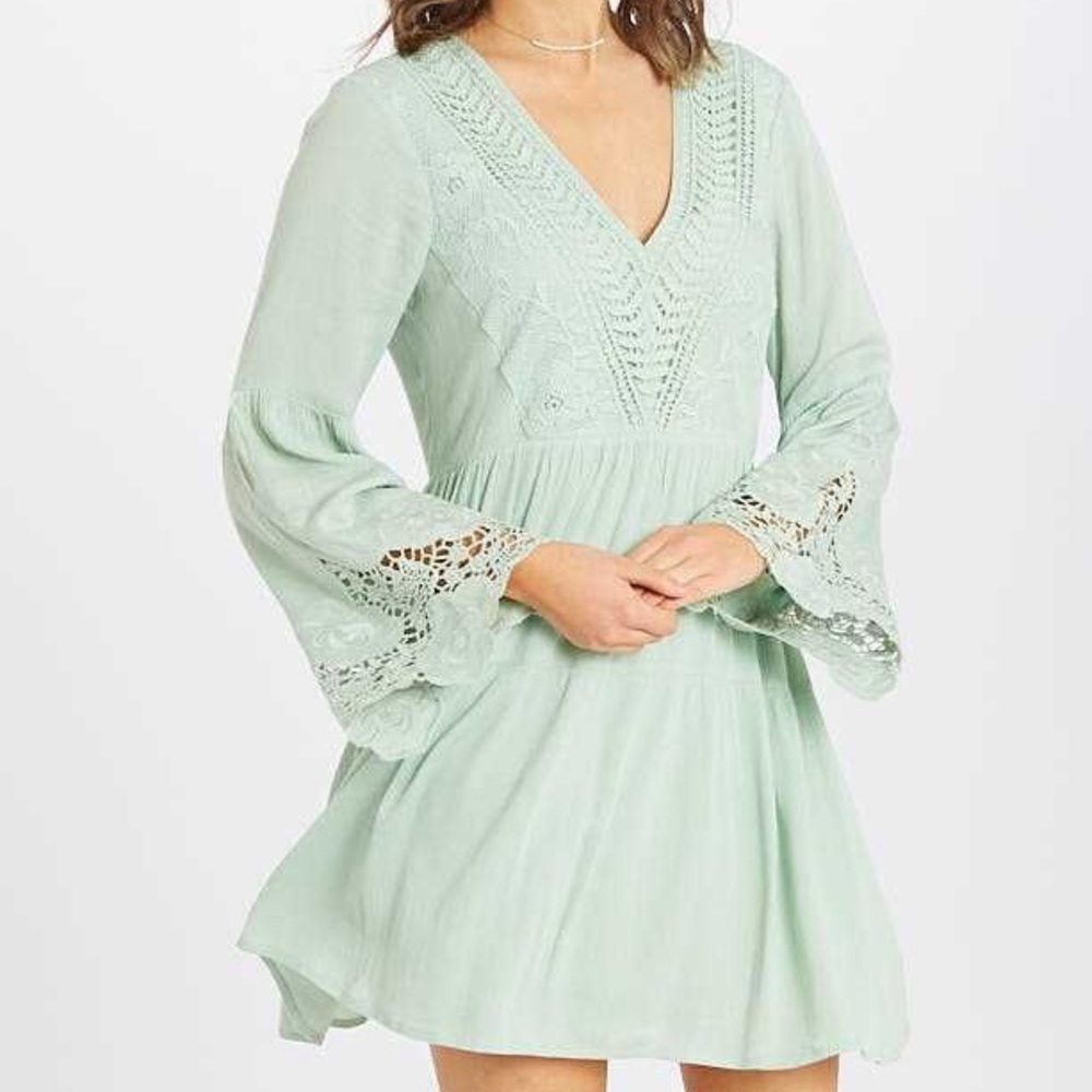 Altar’d State NWT Mint Bell Sleeve Mini Dress